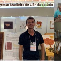 Exposição de monolitos de solos e telas 