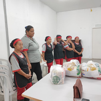 Famílias de Cuiabá e Várzea Grande recebem doações do Projeto Natal Solidário do IFMT Campus Cuiabá