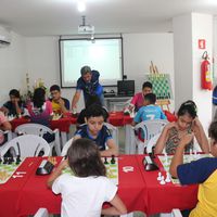 Lenda do xadrez brasileiro visita campus Cuiabá